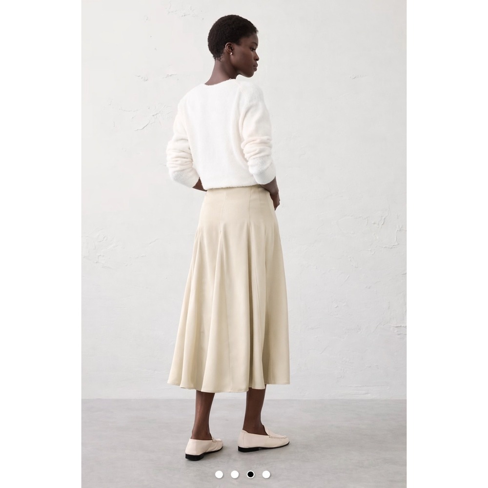 Banana Republic Factory Godet Sheen Midi Skirt Beige Tan Size 6 - Picture 3 of 10